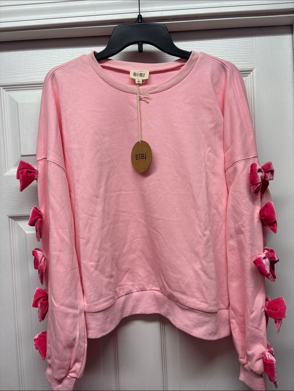 BiBi Light Pink Crewneck Sweatshirt with Dark Pink Velvet Bow Trim Medium New